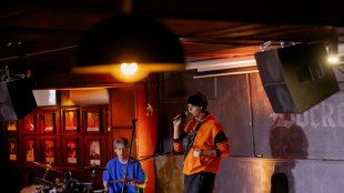 A alegria e a f&uacute;ria de uma banda de rock em turn&ecirc; na Ucr&acirc;nia