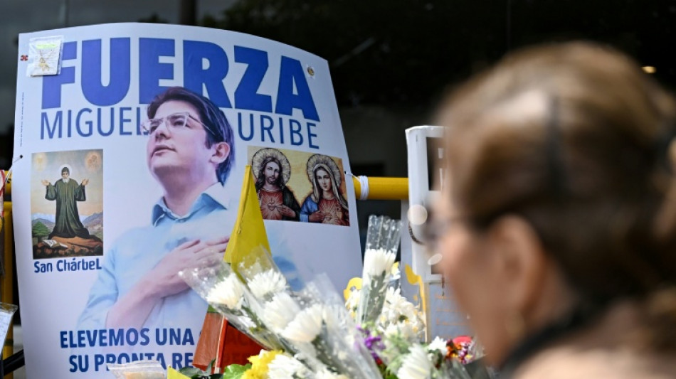 Fam&iacute;lia de presidenci&aacute;vel baleado na Col&ocirc;mbia processa Petro por 'intimida&ccedil;&atilde;o'