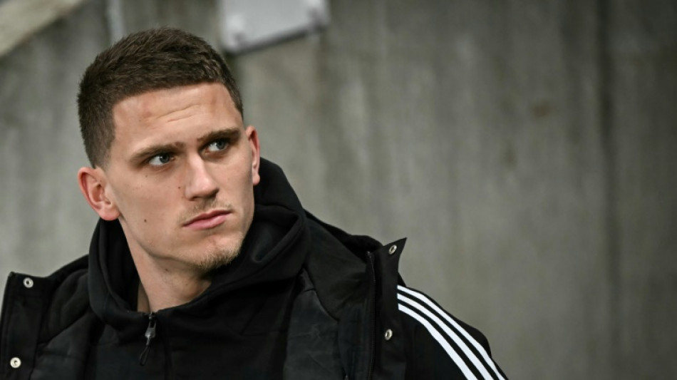 Newcastle defender Botman sidelined as club rule out Gordon red appeal