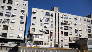 Cadavere di un'anziana in armadio, uccisa dal figlio che chiedeva soldi