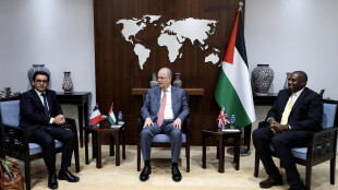 'Hamas, in cambio di 5 soldatesse pi&ugrave; di 150 ergastolani'