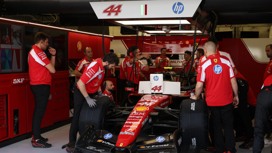 F1: Hamilton, 'obiettivo e' vincere, ho sempre la stessa fame'