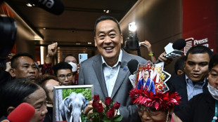 Neuer Regierungschef Thavisin k&uuml;ndigt einen Wandel f&uuml;r Thailand an