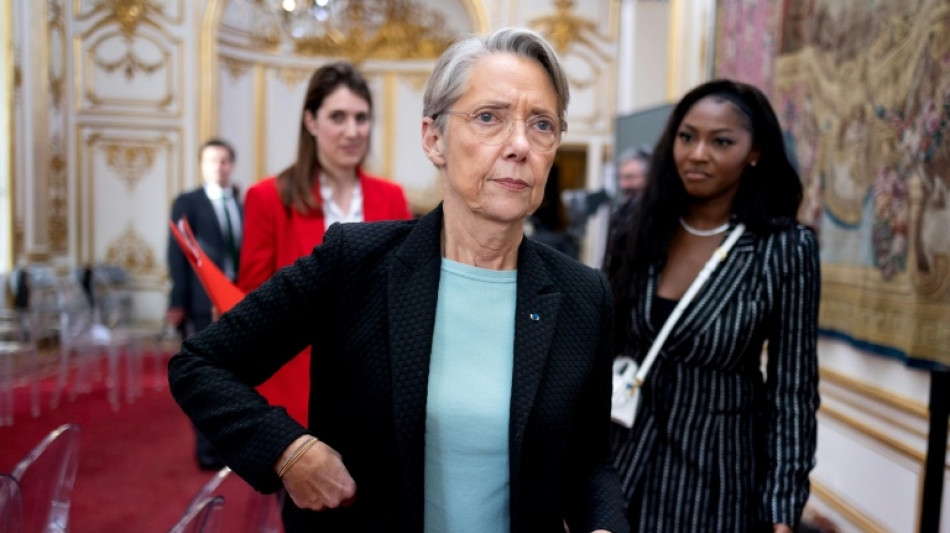 Borne joue "l'apaisement" post-retraites et promet "rapidement" des "r&eacute;sultats concrets"