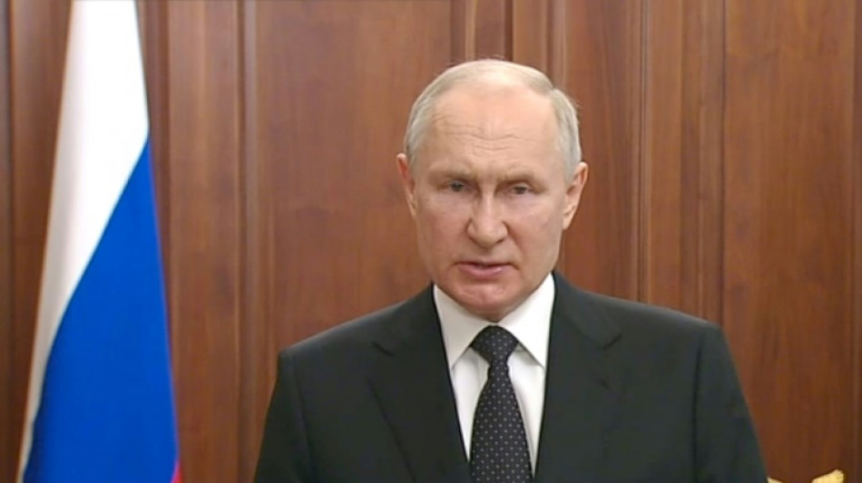 Russie: "trahi" par Wagner, Poutine craint une "guerre civile" et met en garde l'Occident