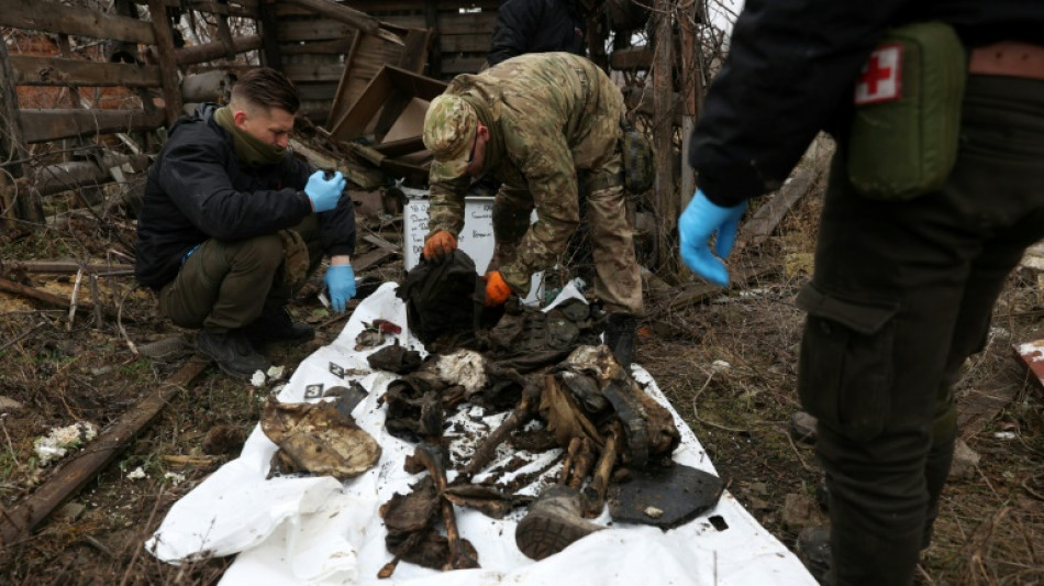 Trois pays europ&eacute;ens promettent missiles et artillerie &agrave; l'Ukraine &agrave; la veille d'une importante r&eacute;union  