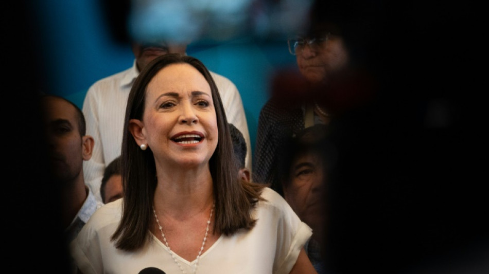 Guerra interna entre oposi&ccedil;&atilde;o venezuelana &eacute; o melhor cen&aacute;rio para Maduro