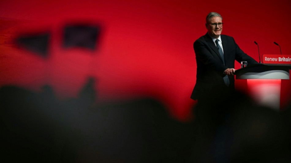 Starmer quiere revisar la interpretaci&oacute;n del derecho internacional para facilitar las expulsiones de extranjeros