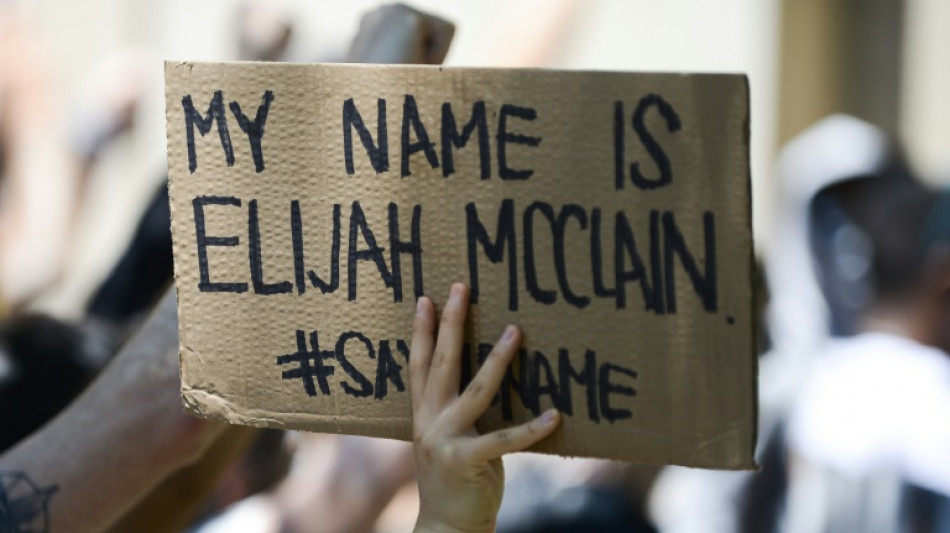 Zwei Rettungssanit&auml;ter nach Tod von Afroamerikaner Elijah McClain verurteilt