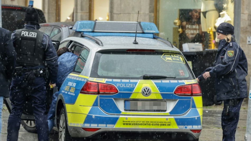 Polizei in Leipzig schie&szlig;t nach Verfolgungsjagd auf Fahrer