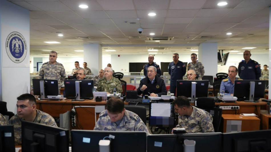 La Turquie r&egrave;gle ses comptes et frappe les r&eacute;gions kurdes de Syrie et d'Irak 