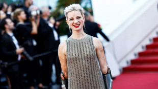 "Bebe" Vio, star paralympique, sur le tapis rouge &agrave; Cannes