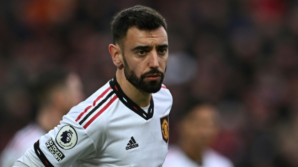 Ten Hag hails 'inspirational' Man Utd captain Fernandes