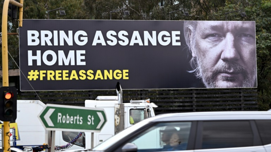L&iacute;der australiano critica larga persecuci&oacute;n de Assange en EEUU y Reino Unido