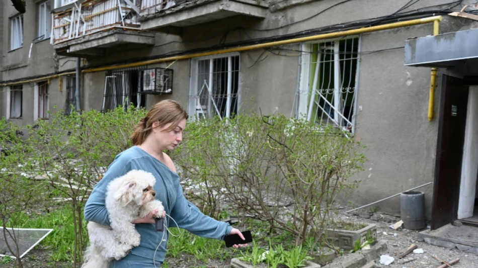 Pelo menos seis mortos em bombardeios russos em v&aacute;rios regi&otilde;es da Ucr&acirc;nia