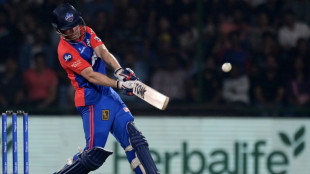 Salt hits 87 as Delhi rout Bangalore and ruin Kohli homecoming in IPL