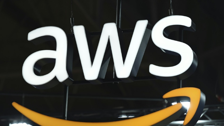 Le web mondial perturb&eacute; plus d'une demi-journ&eacute;e par une panne majeure du cloud d'Amazon