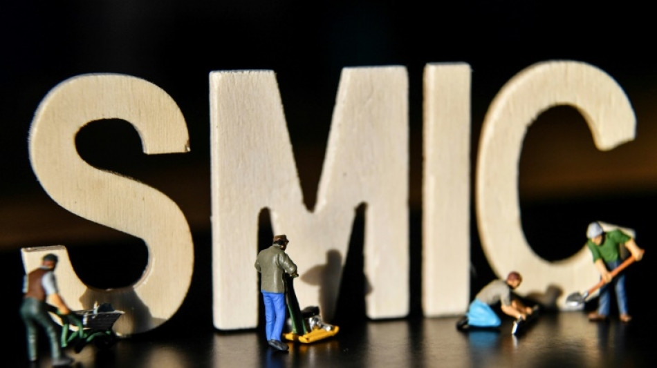 Le SMIC sera bien revaloris&eacute; de 2% au 1er novembre, selon un d&eacute;cret