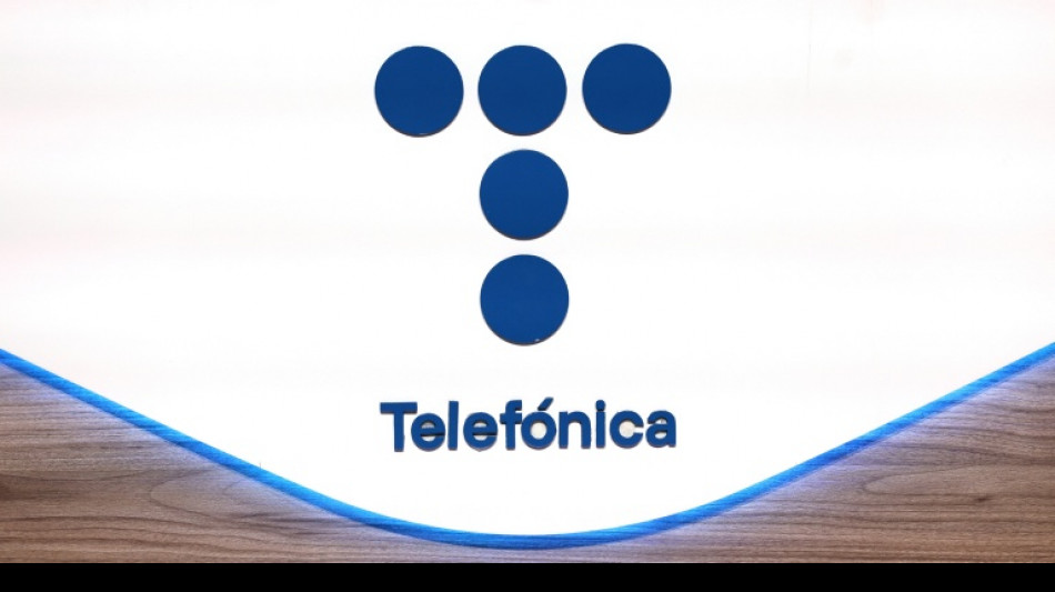 Argentina busca suspender la venta de filial argentina de la espa&ntilde;ola Telef&oacute;nica
