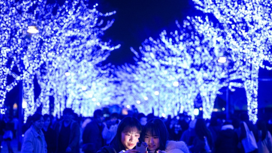 La Banque du Japon maintient le statu quo face aux "incertitudes" &eacute;conomiques, le yen tr&eacute;buche