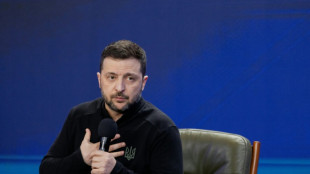 Zelensky elogia 'resist&ecirc;ncia' ucraniana no terceiro anivers&aacute;rio da invas&atilde;o russa
