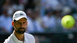'Voltarei pelo menos mais uma vez a Wimbledon', promete Djokovic após eliminação