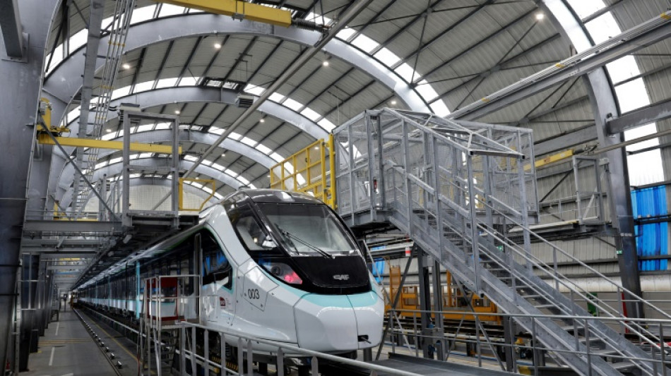 La SNCF d&eacute;voile le train "Oxyg&egrave;ne" qui remplacera les Intercit&eacute;s Corail