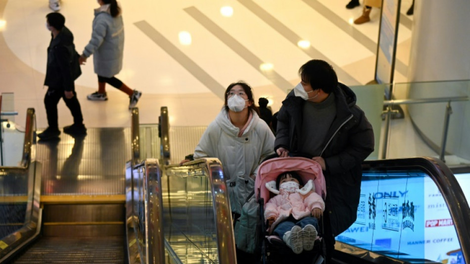 La poblaci&oacute;n china disminuye por primera vez en m&aacute;s de 60 a&ntilde;os  