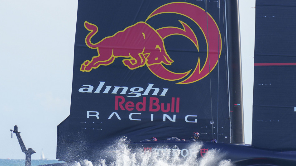 Louis Vuitton Cup: Alinghi punta al salto di qualit&agrave;