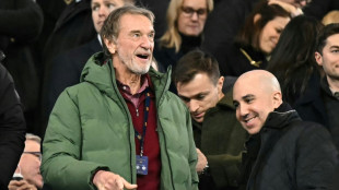 Foot: Ratcliffe et Manchester United, une premi&egrave;re ann&eacute;e de contrari&eacute;t&eacute;s