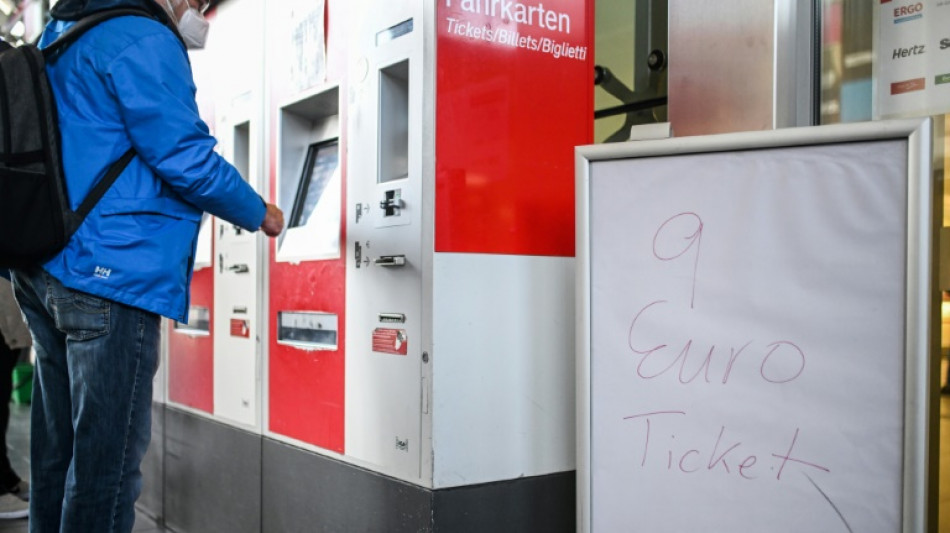 Bahnfernverkehr erzielt nach Einf&uuml;hrung des Neun-Euro-Tickets Rekord-Umsatz