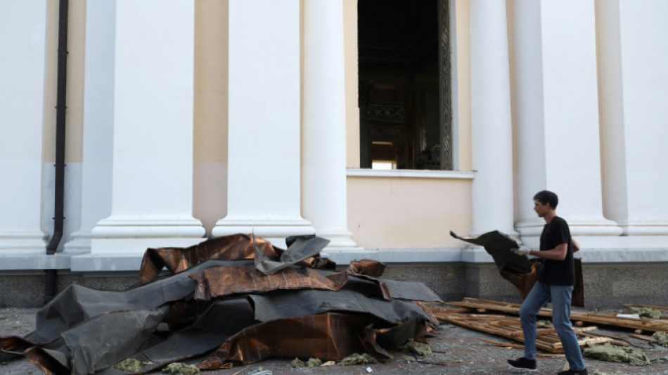 Ataque russo &agrave; regi&atilde;o ucraniana de Odessa deixa civil morto e porto danificado