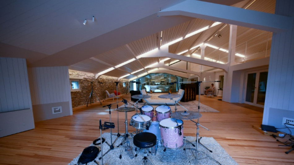 El estudio de grabaci&oacute;n franc&eacute;s Miraval recupera la voz con Brad Pitt