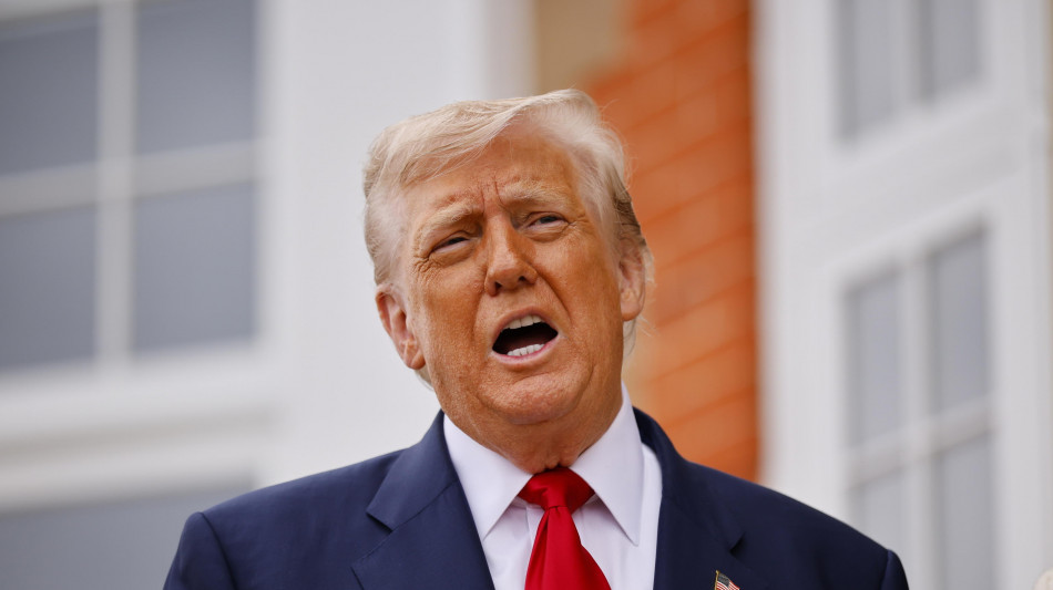 Trump annuncia centri di distribuzione alimentare per Gaza