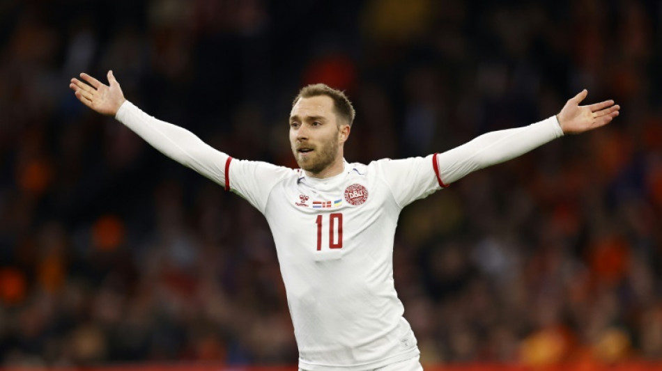 Foot: le retour "sensationnel" d'Eriksen f&ecirc;t&eacute; au Danemark