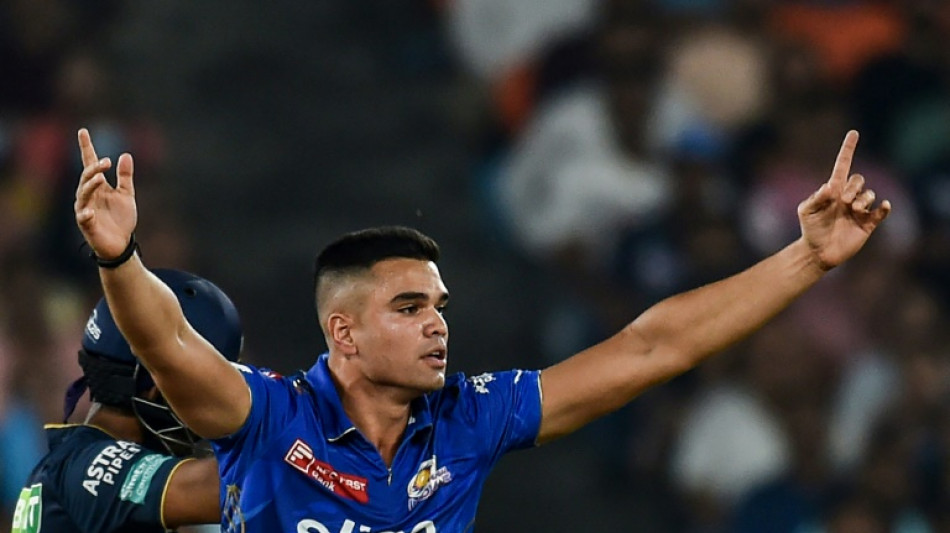 'World of pressure' as Tendulkar son steps out of father's shadow