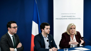 Autour de Marine Le Pen, technos, famille et ralli&eacute;s