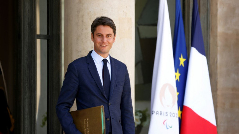 Gabriel Attal transmet &agrave; son successeur une trame de budget &agrave; broder