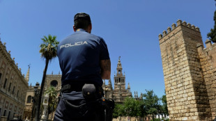 La Polic&iacute;a Nacional en Espa&ntilde;a empieza a usar c&aacute;maras corporales