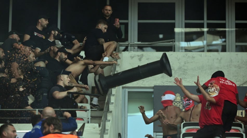 Foot: apr&egrave;s Nice-Cologne, semaine europ&eacute;enne &agrave; risque dans les stades