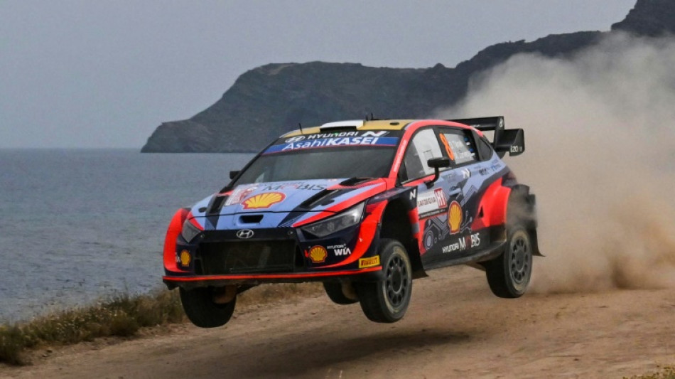Rallye de Sardaigne: T&auml;nak contre-attaque