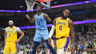 NBA: Hartenstein im Viertelfinale, Schr&ouml;der muss warten