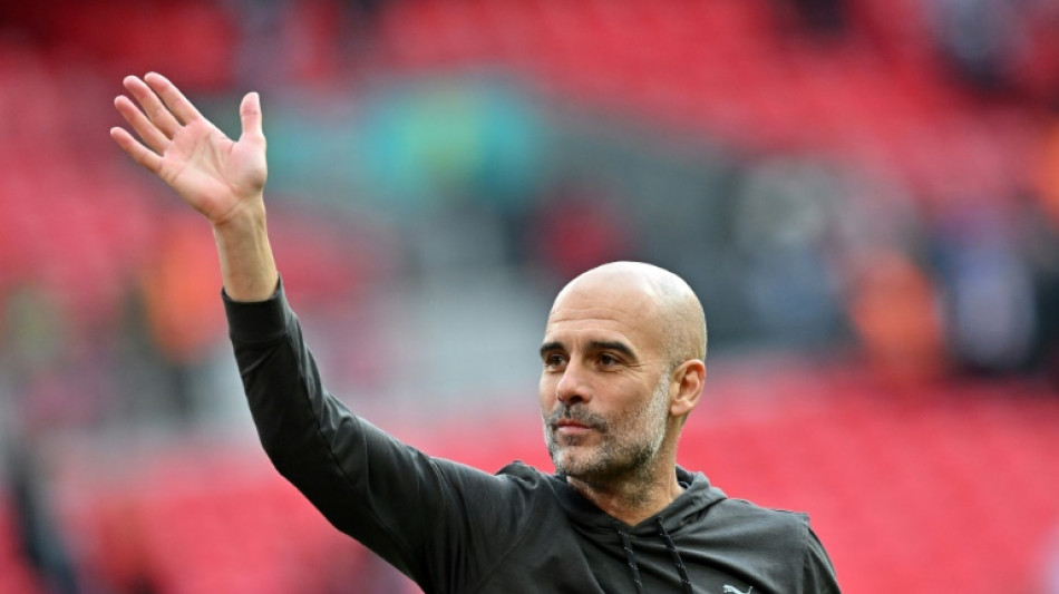 Guardiola tells Man City not to let grip on Premier League title go