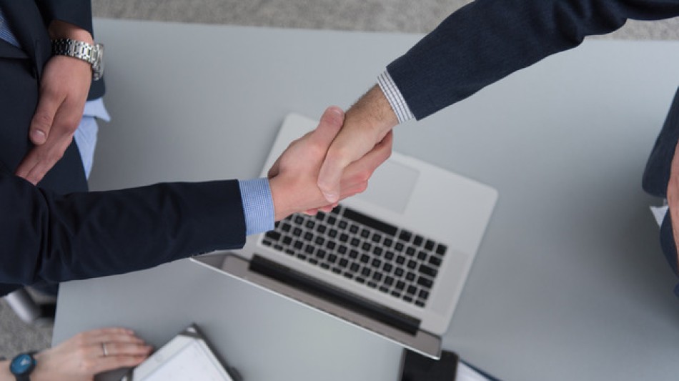 Formerra wird medizinische Verbundstoffe von Foster in ganz Amerika vertreiben